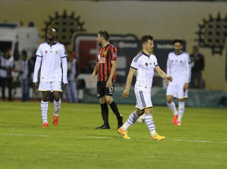 Emre Belözoğlu'ndan şok tepki G1