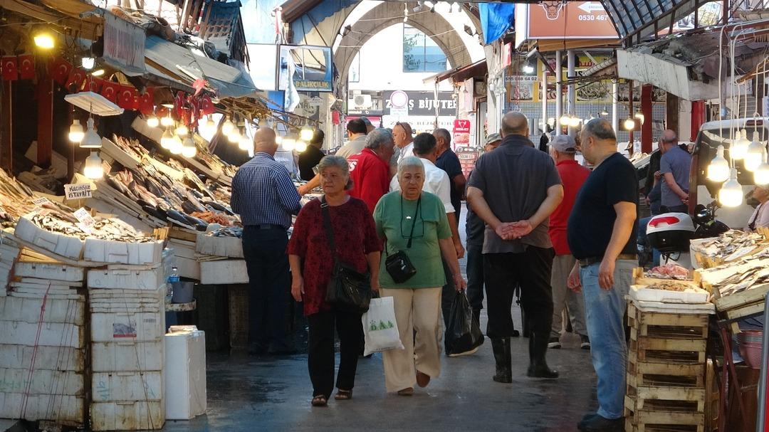  Kasım sonuna kadar fiyatlar uygun  Bolluk yaşanıyor  Ülkenin en ucuzlarından  diyerek açıkladı 5
