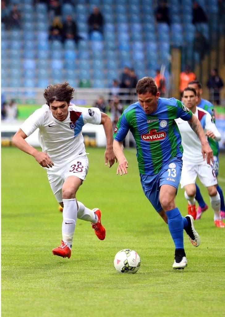 Çaykur Rizespor - Trabzonspor maçından kareler G4