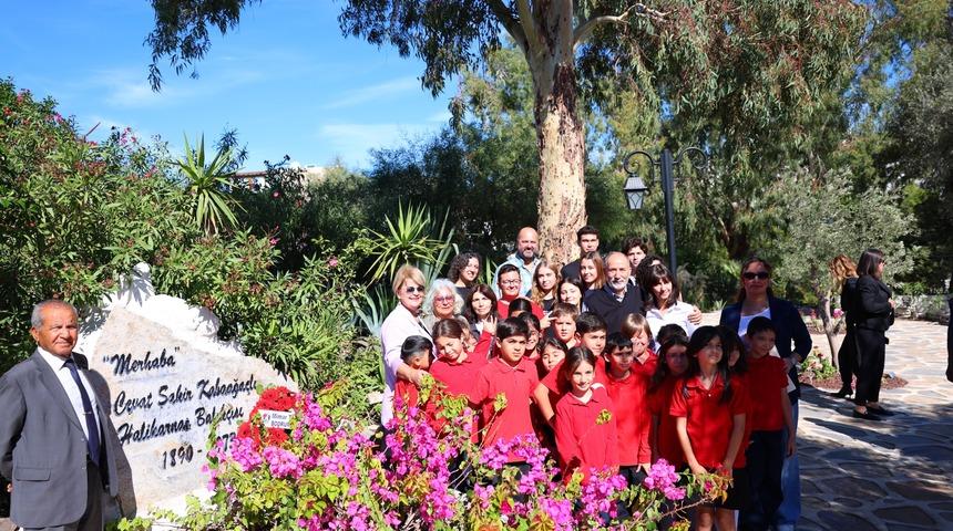 "Halikarnas Balıkçısı" Cevat Şakir Kabaağaçlı, Bodrum'daki mezarı başında anıldı