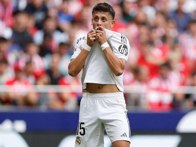 Real Madrid'de top koşturan Milli yıldız Arda Güler'e performans primi! Yıldız oyuncuya dev zam kapıda...