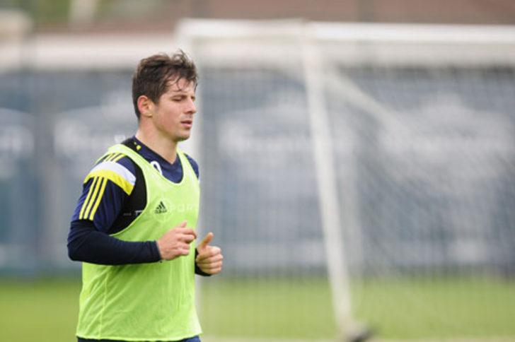 Fenerbahçe'de Emre'den sonra Volkan da imzalıyor G1