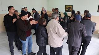 Sivas’ta Ruh Sağlığı Günü'nde halaylar çekildi