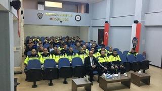 Trafik levhaları sadeleştirilecek