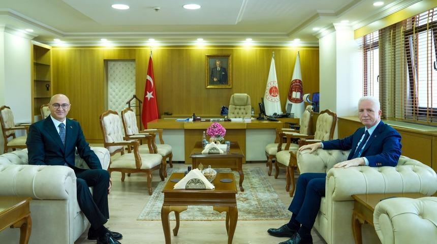 İstanbul Valisi Gül'den Bakırköy Cumhuriyet Başsavcısı Duman'a ziyaret