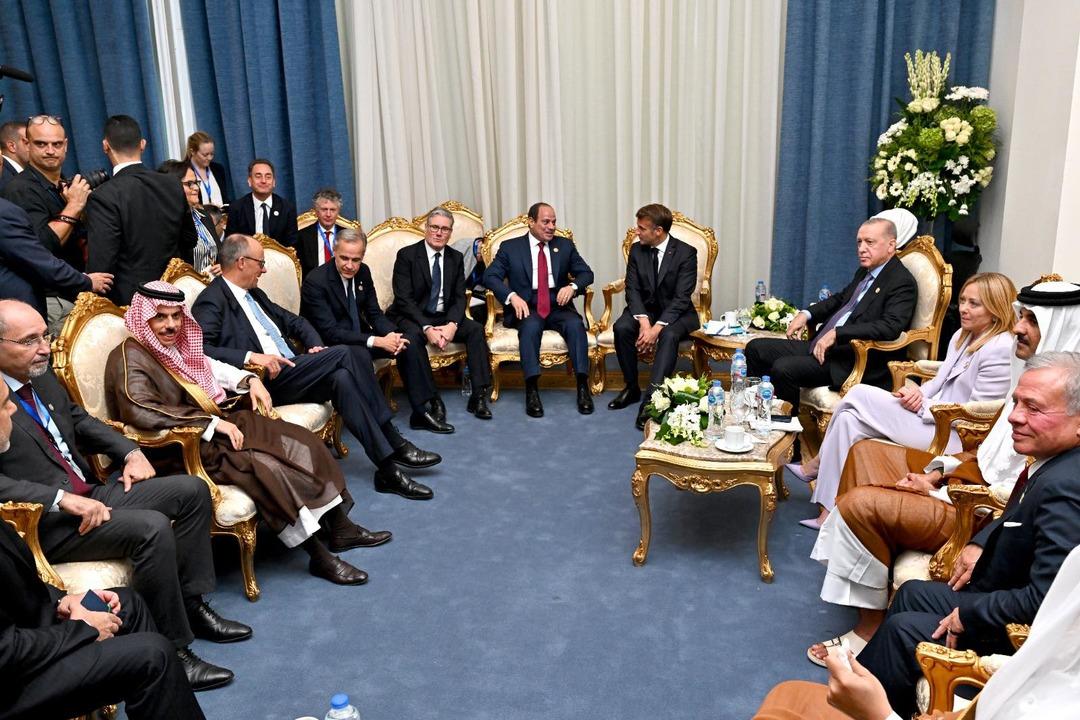 Cumhurbaşkanı Erdoğan ın şakalaştığı Meloni’nin yanıtı hiç beklenmedik! Samimi diyaloğun perde arkası ortaya çıktı: Macron detayı 1