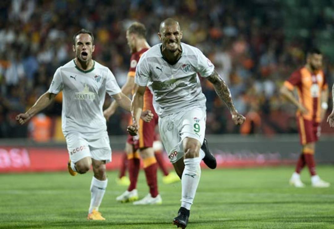 Fernandao'nun yanına bir s&uuml;per forvet