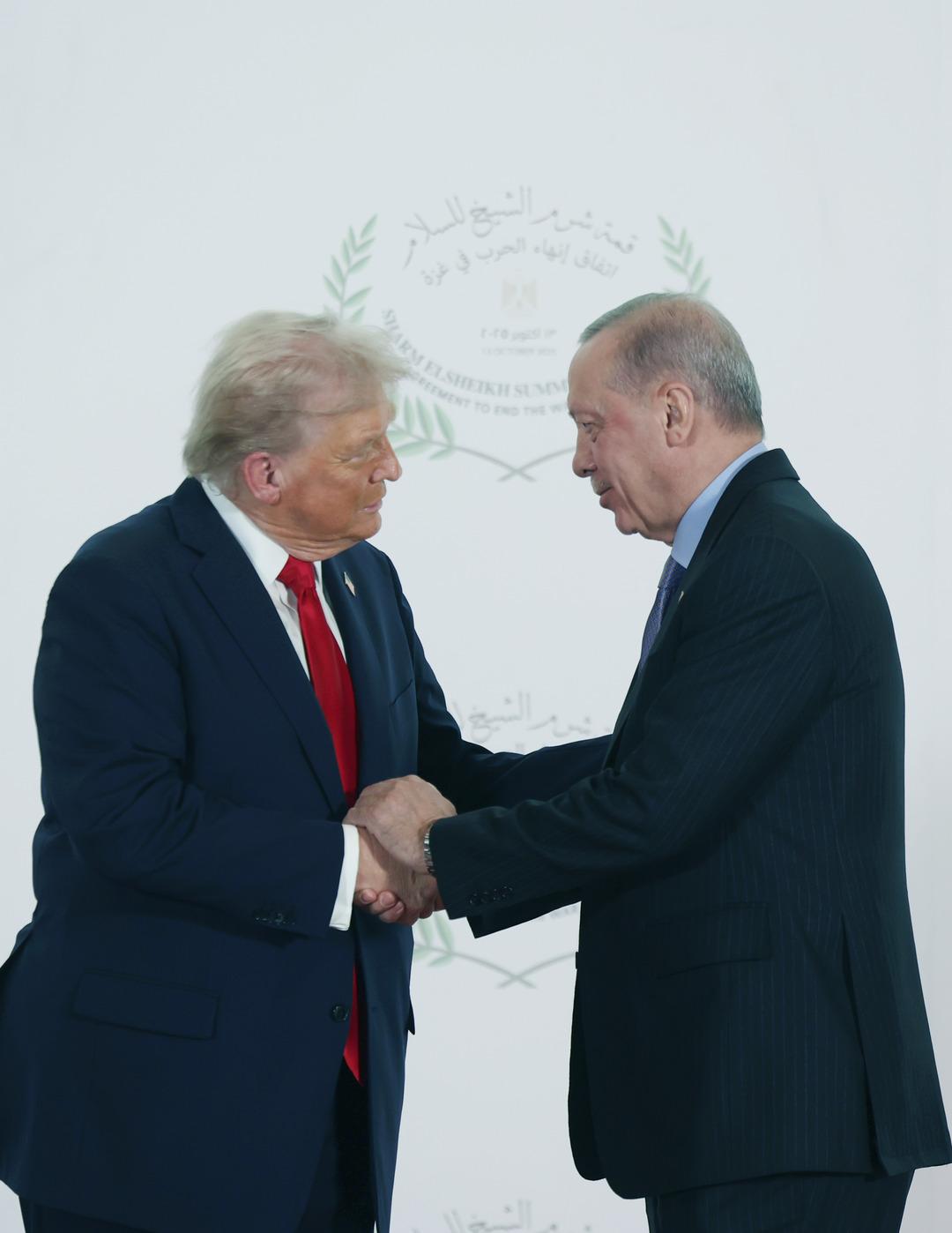 Mısır’daki Gazze de barış amaçlı Şarm El-Şeyh Zirvesi nde imzalar atıldı! Trump tan Cumhurbaşkanı Erdoğan a teşekkür 2