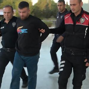 Otobüs firmaları arasında kanlı rekabet! Tetikçinin firma sahibine silahlı saldırısı kamerada