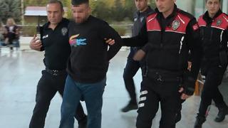 Otobüs firmaları arasında kanlı rekabet! Tetikçinin firma sahibine silahlı saldırısı kamerada