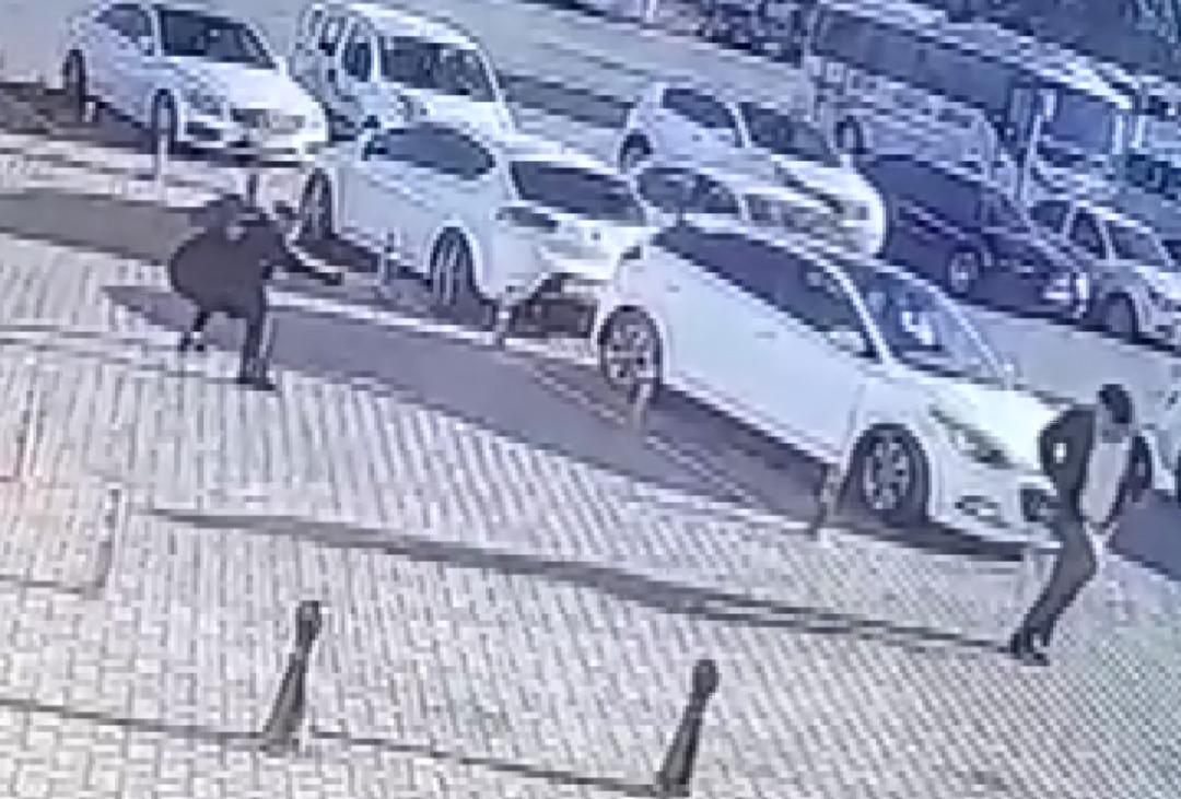 Otobüs firmaları arasında kanlı rekabet! Tetikçinin firma sahibine silahlı saldırısı kamerada 5