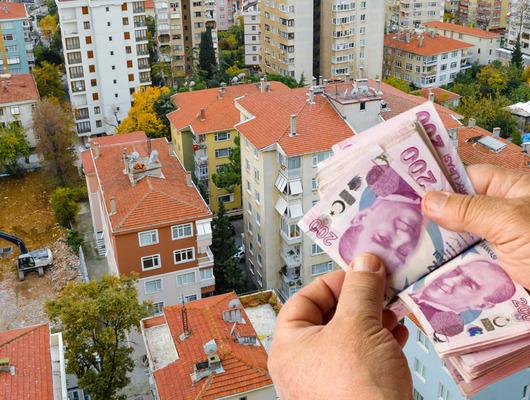 Kiralık evi görmek isterken binlerce lirası gitti! 'Seçici olacağı yazıyordu'