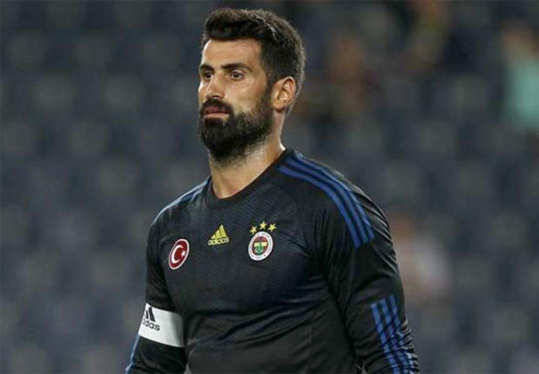 Fenerbah&ccedil;e'den Volkan Demirel'e şok teklif!