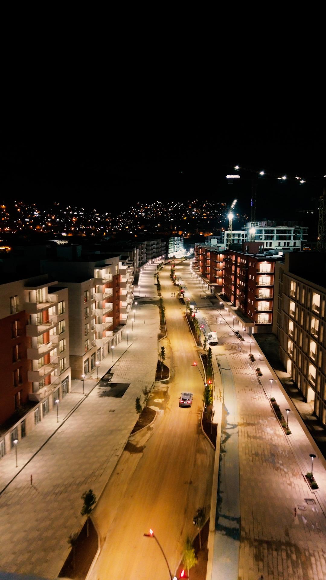 Hatay ın simge merkezini paylaştı! Bakan Kurum: "Küllerinden doğdu, göz kamaştırıyor" 6