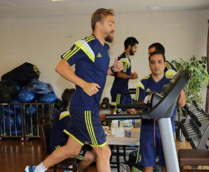 Fenerbahçeli futbolcular yıkıldı G3