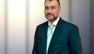 "Anamın evinde oturuyorum" demişti! Yalısı bakın nerede...