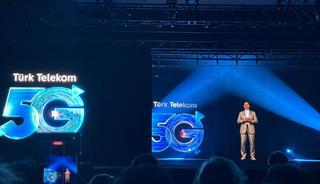 Türk Telekom bir ilke imza attı 5G hologram ile canlı basın toplantısı düzenledi
