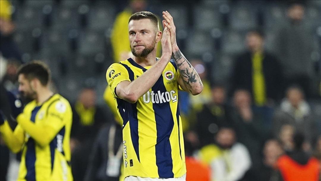Fenerbahçe nin başarılı stoperi Milan Skriniar a İtalyan kancası! İtalyan basını yıldız ismi Juventus a yazdı... 2