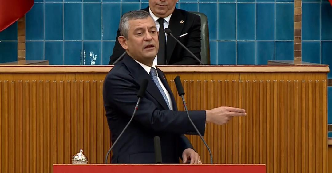 Son dakika | Özgür Özel Mısır da imzalanan Gazze planını sert sözlerle hedef aldı! "Beyler, gözünüzün içine baka baka söylüyorum" 1