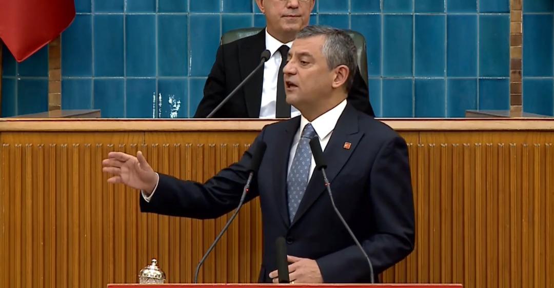 Son dakika | Özgür Özel Mısır da imzalanan Gazze planını sert sözlerle hedef aldı! "Beyler, gözünüzün içine baka baka söylüyorum" 3