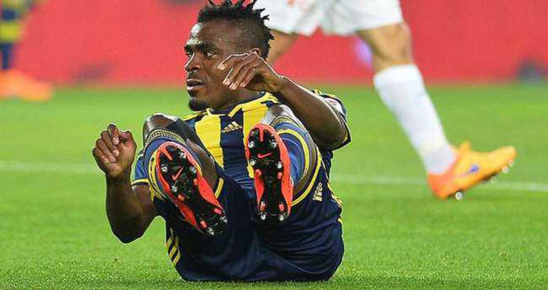 Fenerbah&ccedil;e'de Emenike s&uuml;rprizi