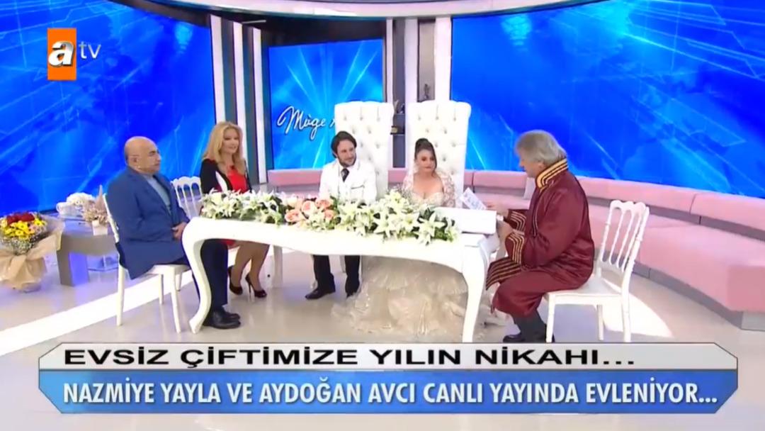 Bir dönem Türkiye onları konuşuyordu: Şimdi evsiz kaldılar! 7 sene önce de bu nedenle televizyona çıkmışlardı... 1