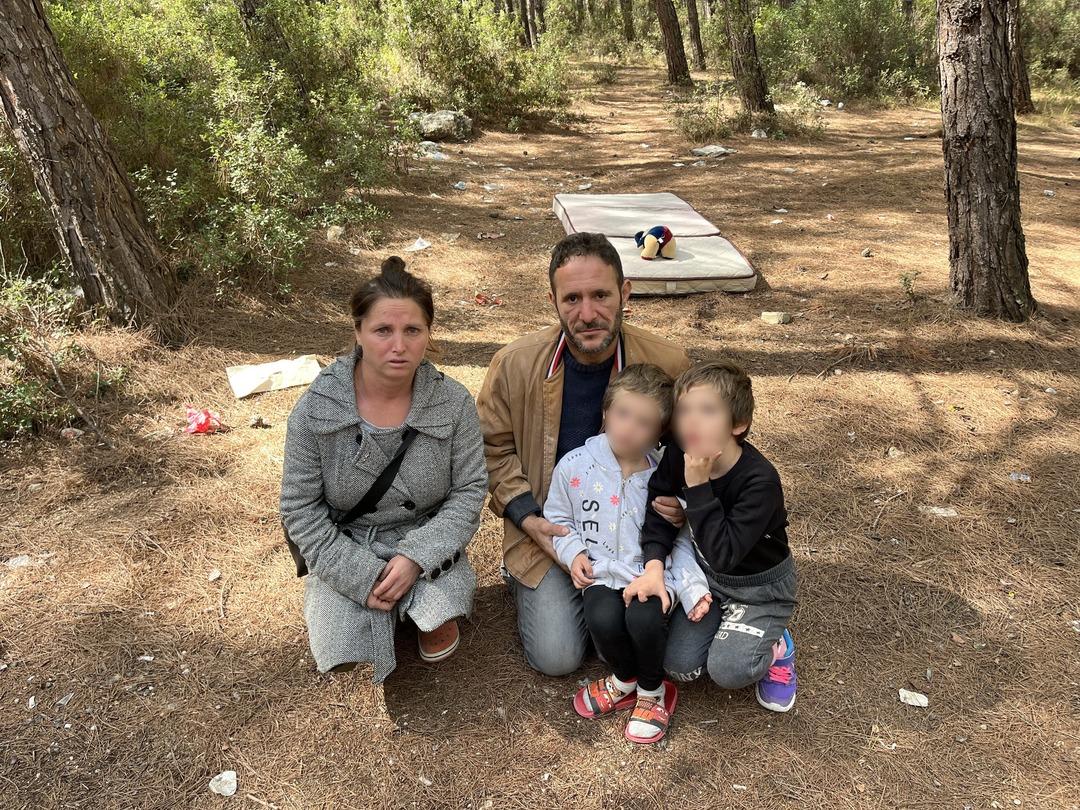 Bir dönem Türkiye onları konuşuyordu: Şimdi evsiz kaldılar! 7 sene önce de bu nedenle televizyona çıkmışlardı... 3