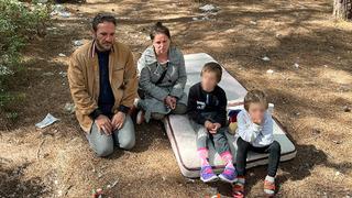 Bir dönem Türkiye onları konuşuyordu: Şimdi evsiz kaldılar! 7 sene önce de bu nedenle televizyona çıkmışlardı...