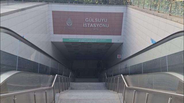 İstanbul metrosunda korkunç olay! Birdenbire atladı, acı haber geldi... Seferler de aksadı 1