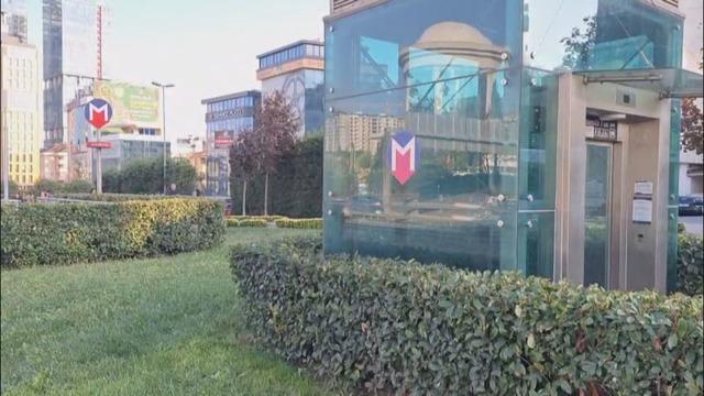 İstanbul metrosunda korkunç olay! Birdenbire atladı, acı haber geldi... Seferler de aksadı 4