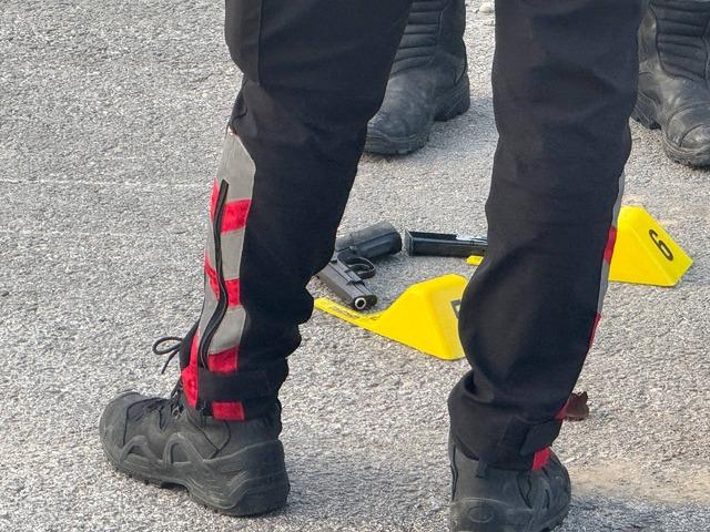 Çanakkale de komşusu tarafından öldürülen emekli astsubayın cenazesi toprağa verildi 1