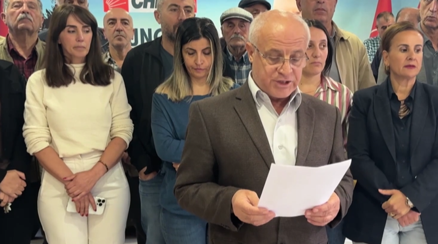 CHP Tunceli'de kriz! İl yönetimi kendilerini partiye kilitleyip, nöbet başlattı: "Binadan çıkmıyoruz"