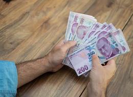 Emekli promosyon yarışı kızışıyor: Ziraat Bankası ve diğer bankalardan rekor teklifler!