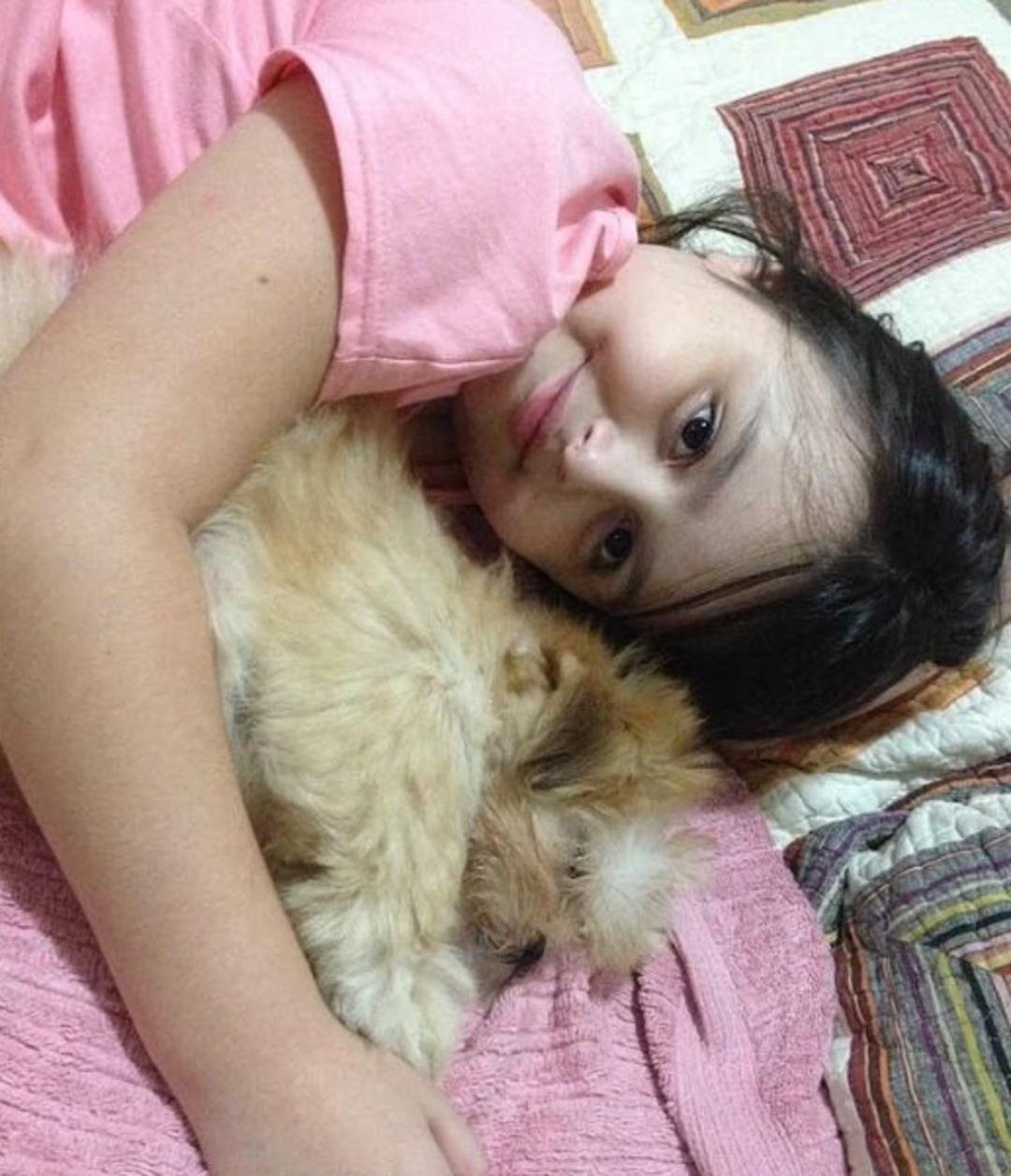 Sosyal medyanın popüler İnfluencerından şoke eden haber! Kızı da kendisi de ayrı ayrı odalarda... 3