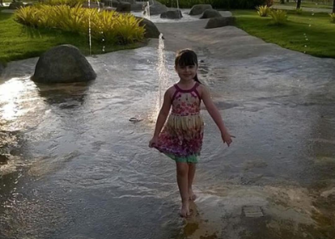 Sosyal medyanın popüler İnfluencerından şoke eden haber! Kızı da kendisi de ayrı ayrı odalarda... 5