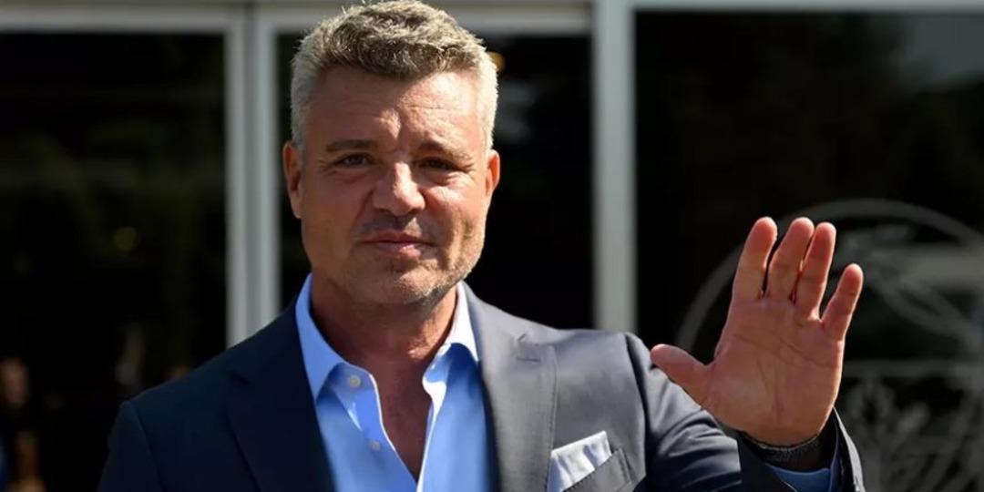 Fenerbahçe Başkanı Sadettin Saran dan basın toplantısında Tedesco için flaş açıklama! Babamın oğlu değil 10