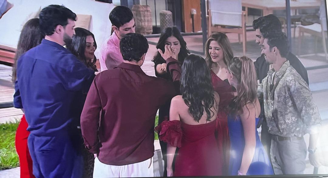 Türkiye deki yarışmadan uyarlanmıştı! O program ülkeyi karıştırdı 1