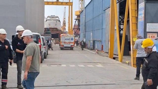 SON DAKİKA | Yer: Tuzla... Tersanedeki gemide patlama: 1 ölü 4 yaralı