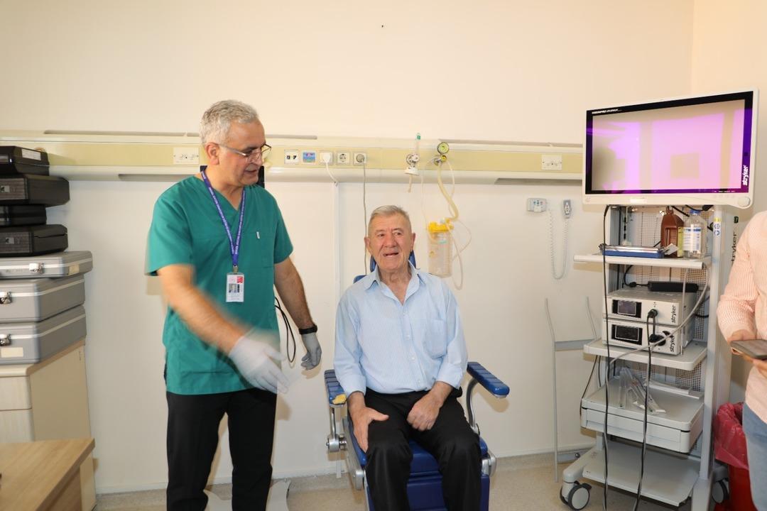 Ankara da inanılmaz olay: Havuza girdi, duyma yetisini kaybedip yüz felci geçirdi! 1