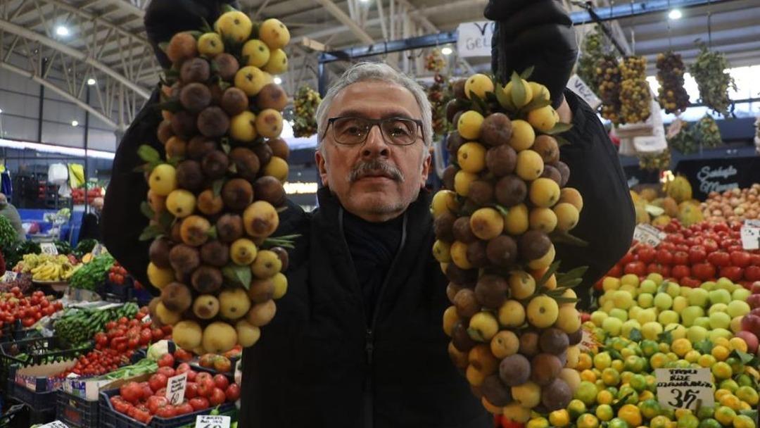 İki yılda bir yetişen bu meyve çürüyünce yeniyor 1