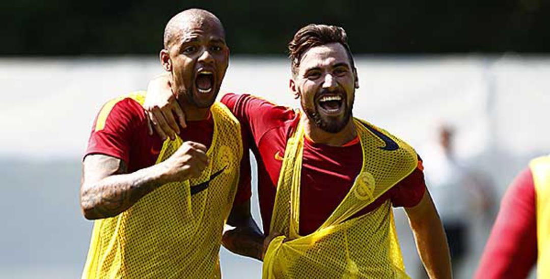 Melo gidiyor, Nagatomo geliyor