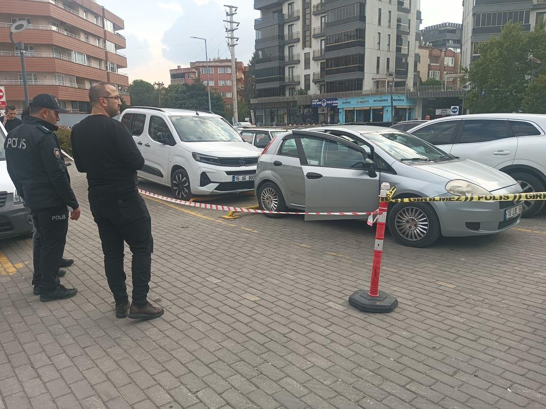 1200xauto Kafenin işletme müdürüne AVM otoparkında silahlı saldırı: Ağır yaralandı