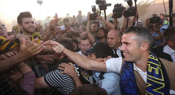 Avrupa Van Persie'yi konuşuyor! G1