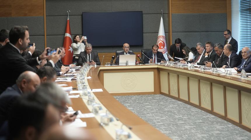 Milli parklara ilişkin düzenlemeleri de içeren kanun teklifi Komisyon'da