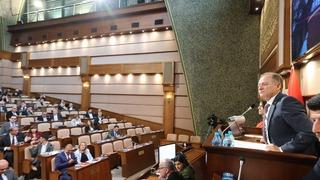 İBB Meclisinde arızalı asansör ve yürüyen merdivenlere ilişkin soru önergesi verildi