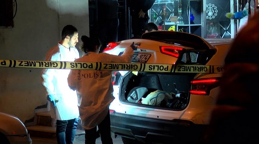 İstanbul Esenyurt’ta kahvehaneye silahlı saldırı! Son anda kurtuldular