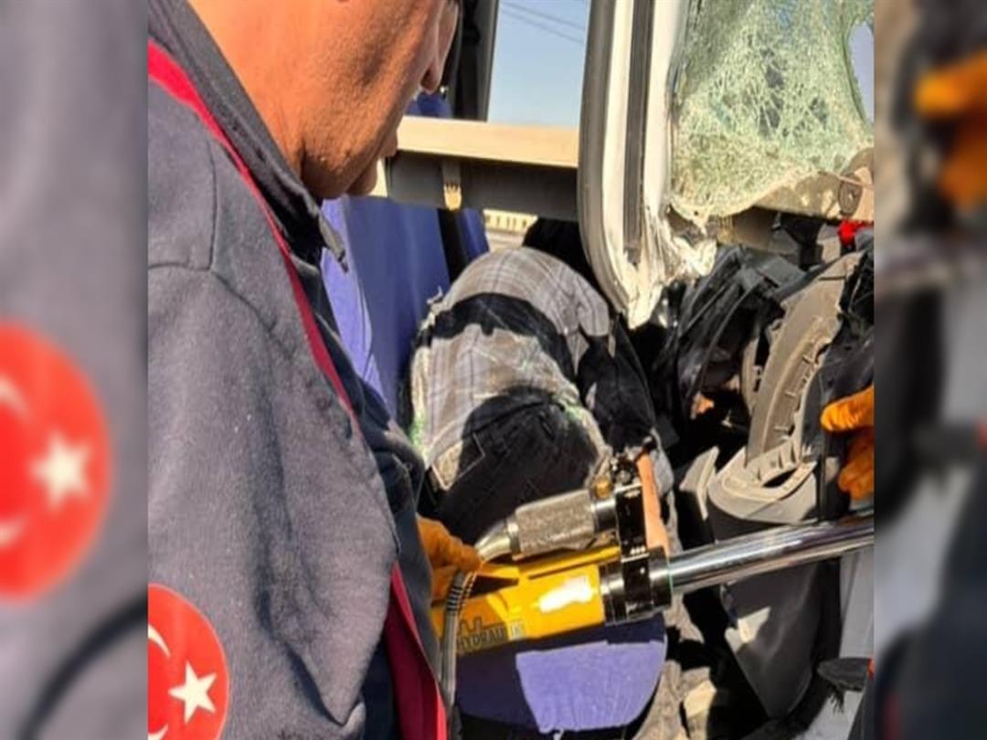 Malatya da hafriyat kamyonu ile kamyonet çarpıştı: 1 ölü 1