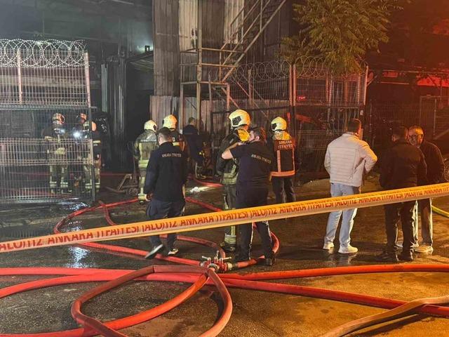 Ankara’da oto tamir dükkanında yangın paniği 3