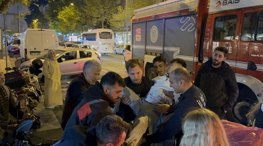 Kaza sonrası genç sürücünün ayağı motosikletin pedal demirine sıkıştı