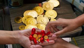Altında yeni rekor! Gram altın 5700 TL'yi aştı, 6000 TL'ye koşuyor